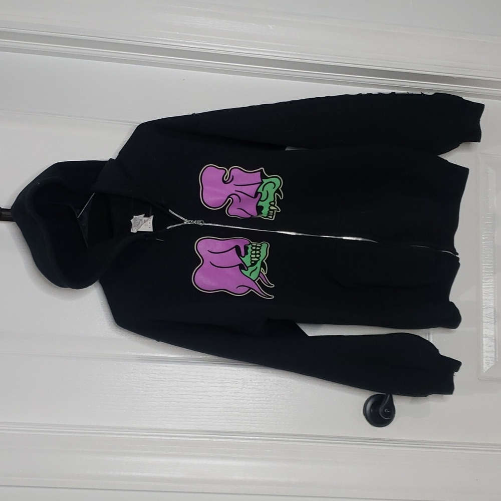 Mystery Skulls Black Hoodie Size Medium